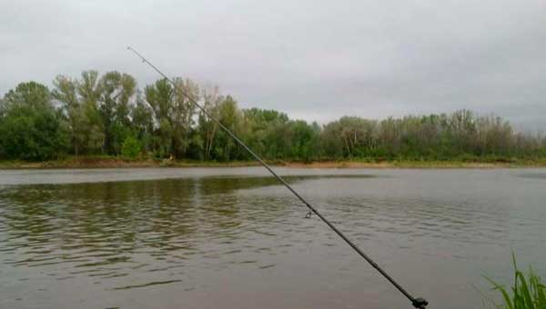 как подготовиться к рыбалке в непогоду