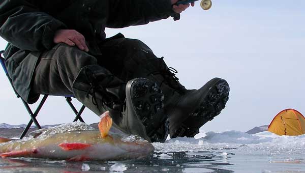 О чем надо помнить собираясь на зимнюю рыбалку?
